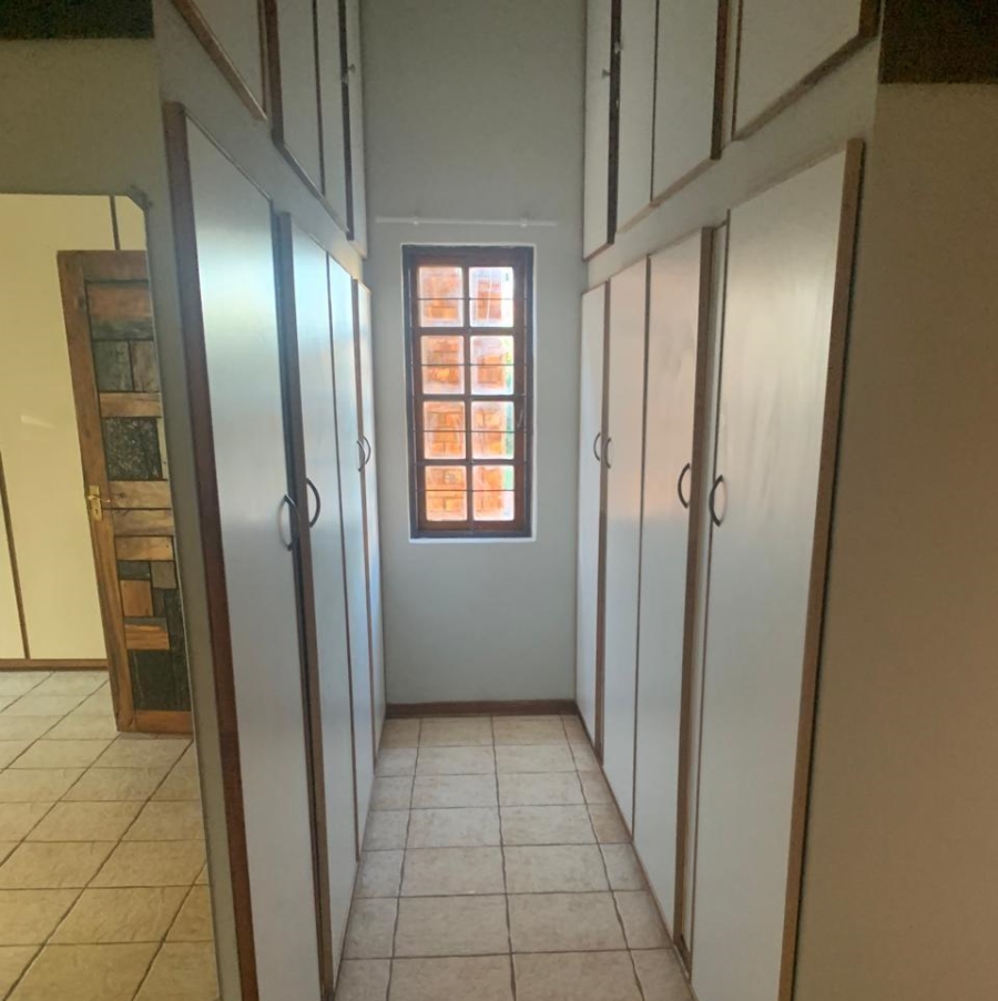 4 Bedroom Property for Sale in Royldene Northern Cape